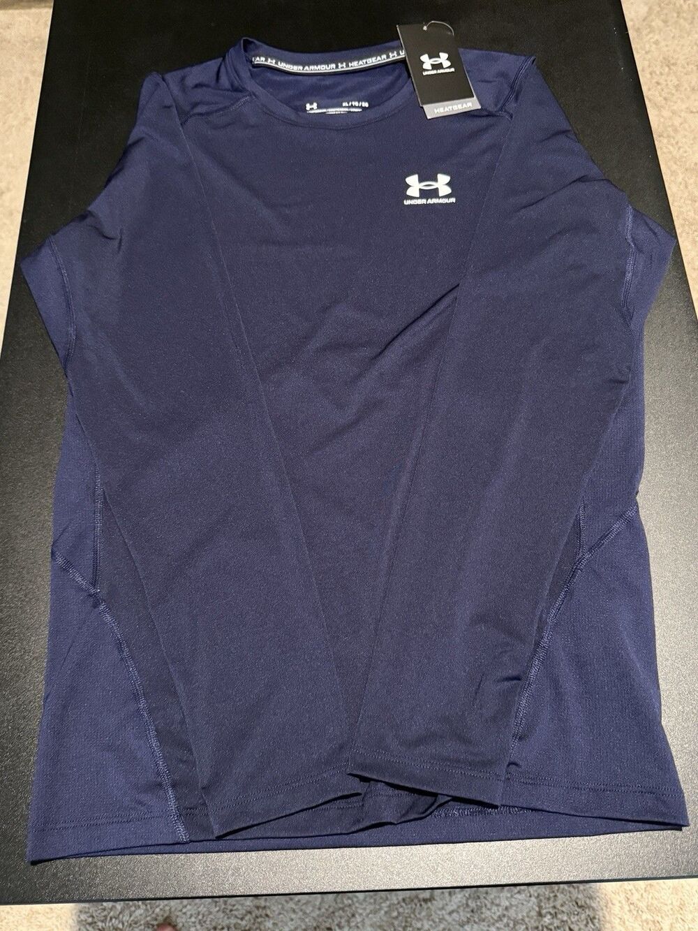 Under Armour HeatGear Compression Shirt Men’s XL Navy Long Sleeve Crew NWT